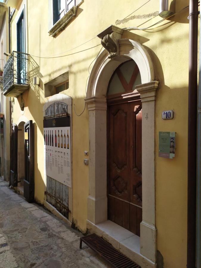 Stanze Don Gesualdo Alloggio Turistico Taurasi Экстерьер фото