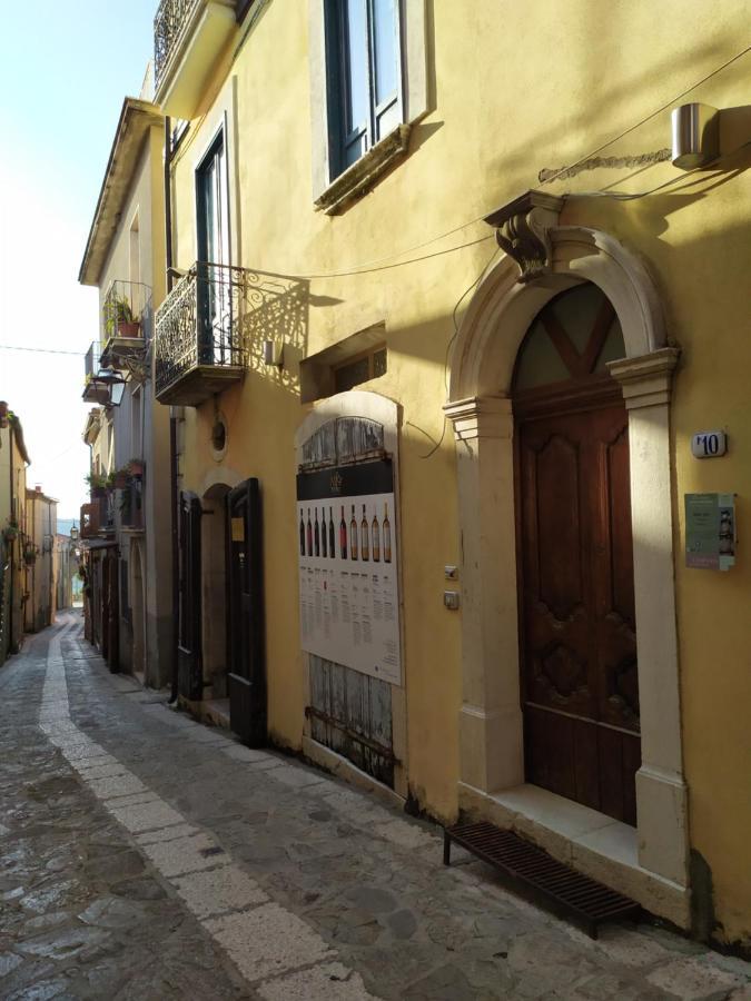 Stanze Don Gesualdo Alloggio Turistico Taurasi Экстерьер фото